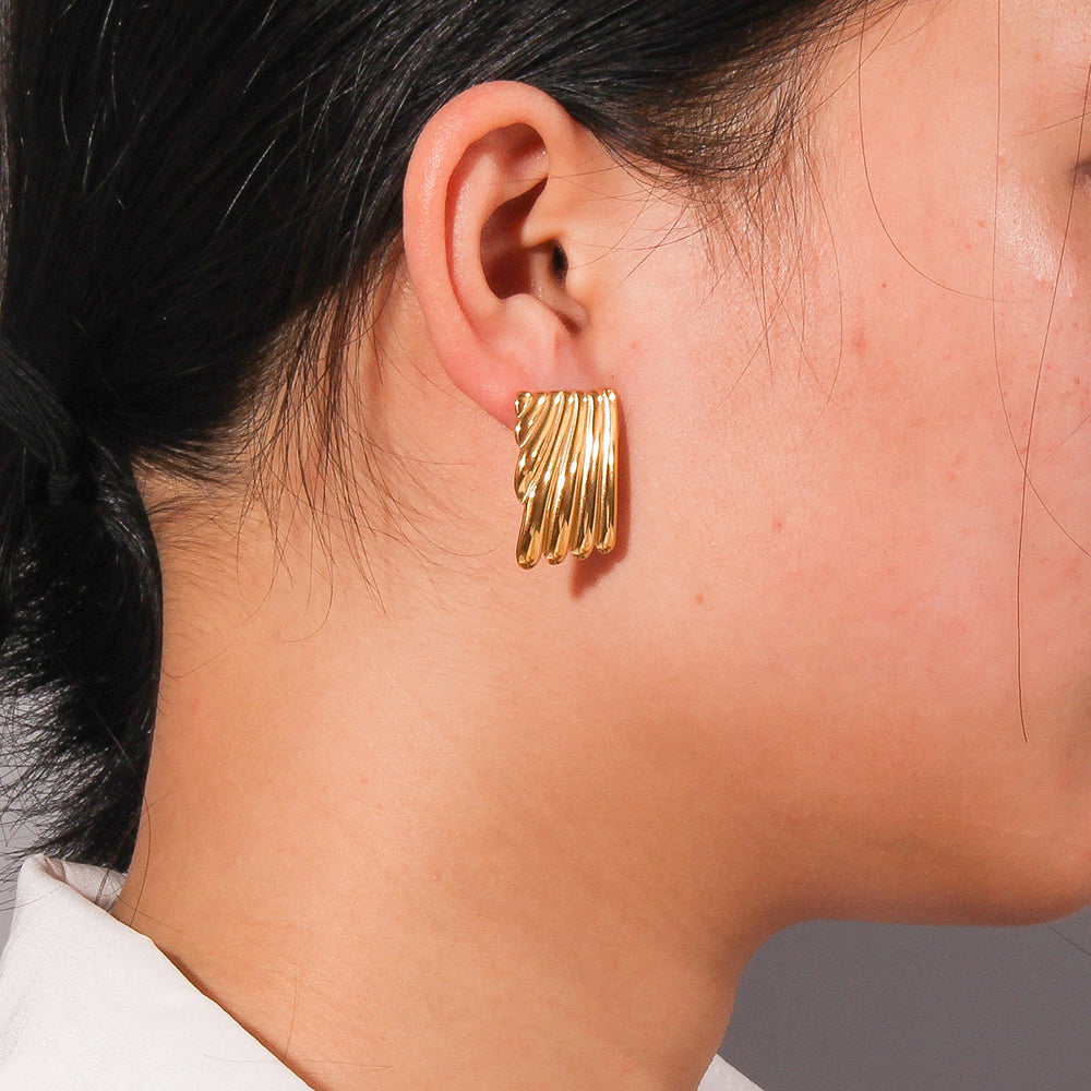 Cercei aurii faimosi Deloria - Hailey