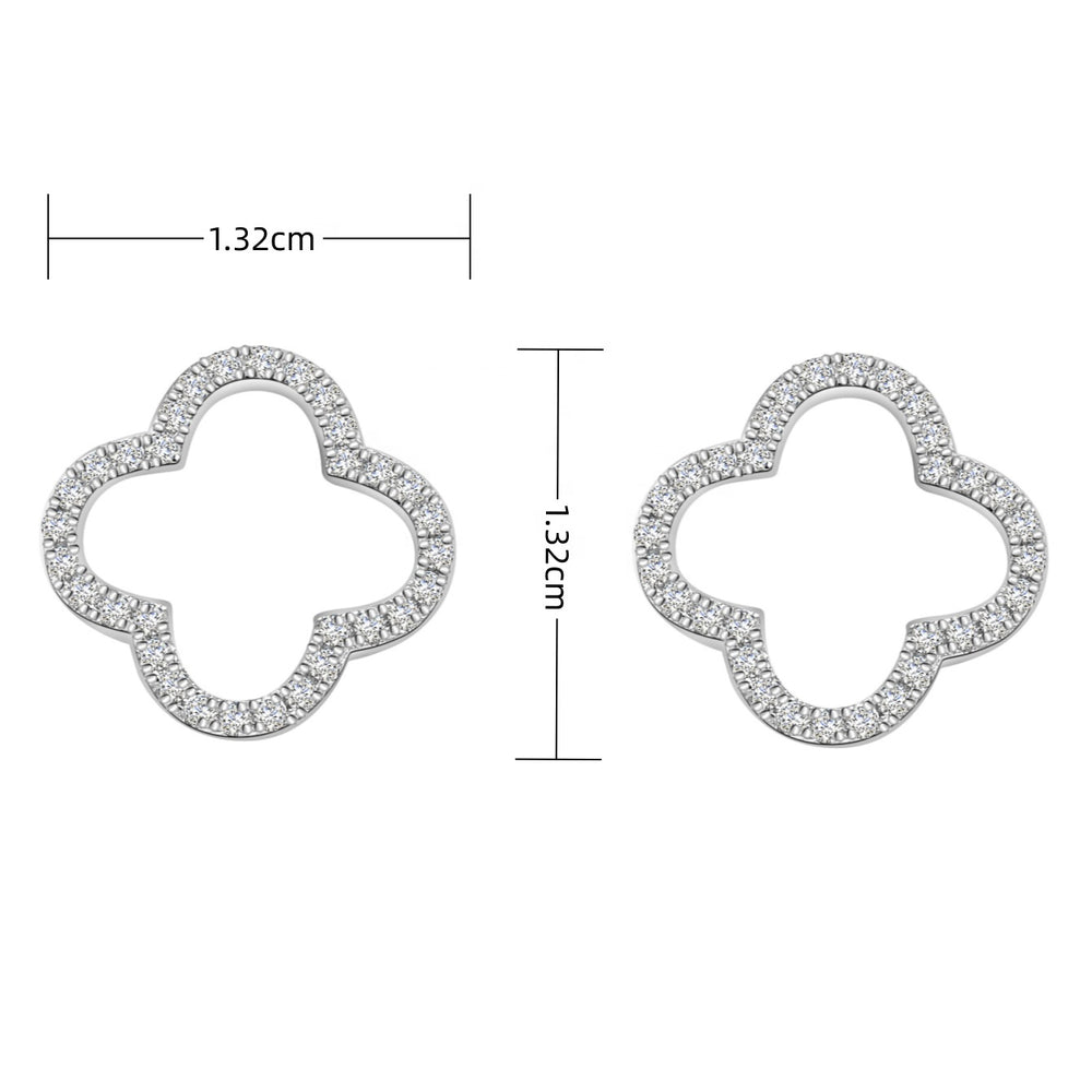 Cercei din argint in forma de trifoi cu pietricele - Deloria